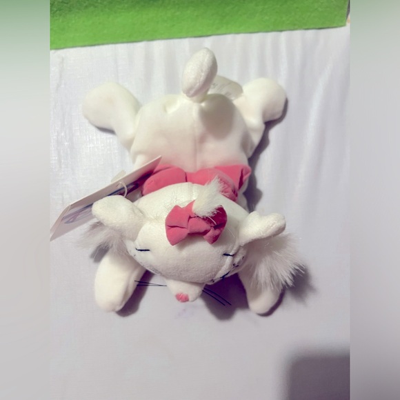 NEW! Disney Store “Marie” Aristocats Cat Plush Bean Bag Plush Toy Set NWT - Picture 3 of 4